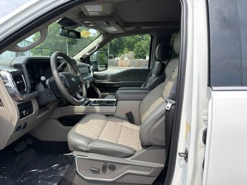 New 2026 Ford F350 Platinum w/ Platinum Plus Package AWD/4WD image 14