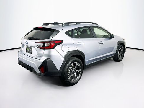 Used 2024 Subaru Crosstrek 2.0i Premium image 9