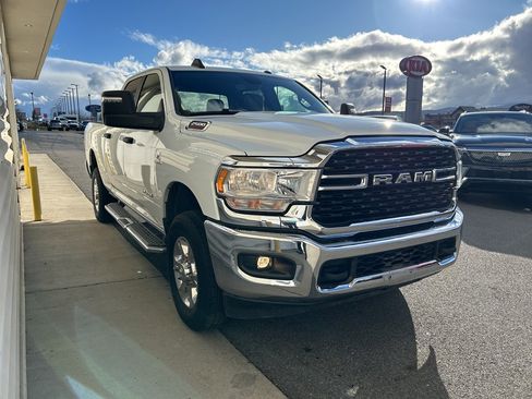 Used 2024 RAM 2500 Big Horn image 3