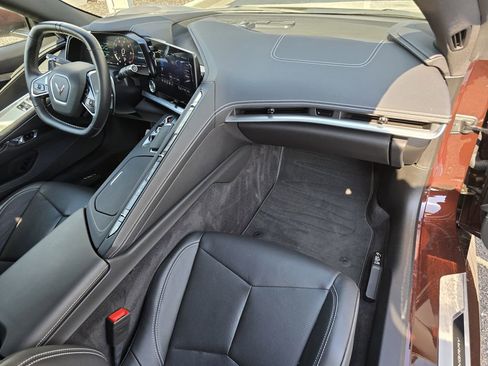 Certified 2023 Chevrolet Corvette Stingray Coupe w/ Z51 Performance Package image 17