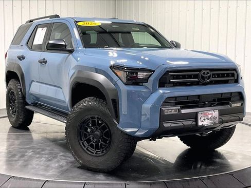 Used 2026 Toyota 4Runner SR5 AWD/4WD image 3