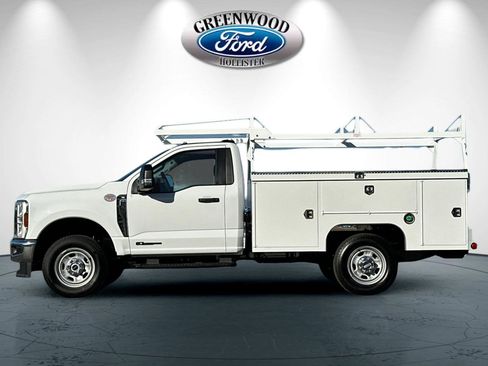 New 2026 Ford F350 XL w/ XL Chrome Package image 7