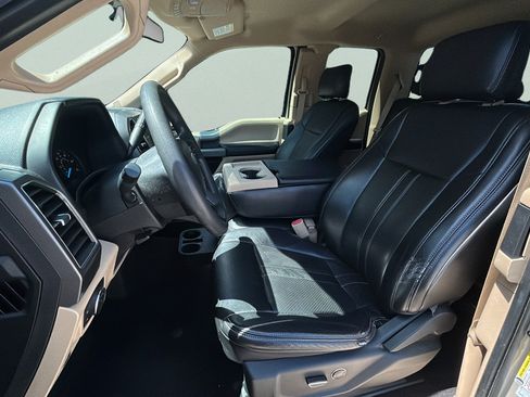 Used 2017 Ford F150 XLT w/ Equipment Group 301A Mid RWD image 13