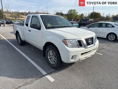 Used 2014 Nissan Frontier SV w/ SV Value Truck Package image 1