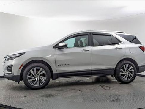 Used 2022 Chevrolet Equinox Premier AWD/4WD image 3