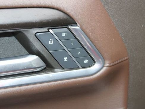 Used 2024 GMC Sierra 2500 Denali w/ Denali Reserve Package image 21