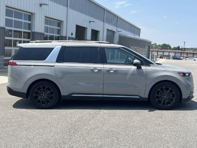Used 2024 Kia Carnival SX Prestige FWD image 14