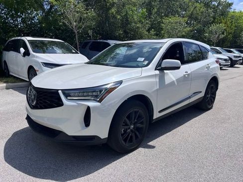 Used 2025 Acura RDX SH-AWD image 3