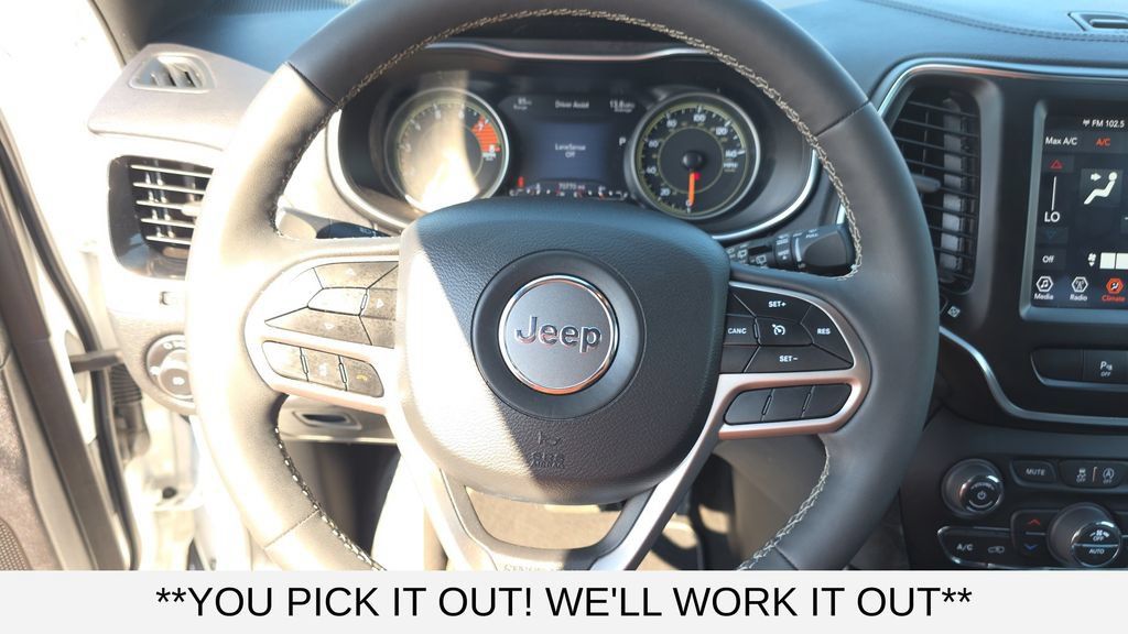 Used 2021 Jeep Cherokee Latitude Lux 80th Anniv w/ Quick Order Package 26U 80TH AWD/4WD image 15