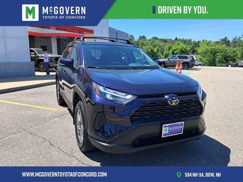 Used 2023 Toyota RAV4 XLE w/ Convenience Package AWD/4WD image 9