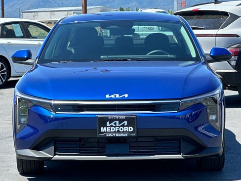 New 2026 Kia K4 EX FWD image 10