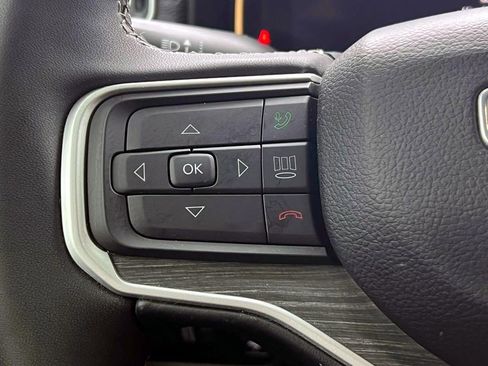 Used 2023 Jeep Wagoneer Series III w/ Convenience Group I image 22