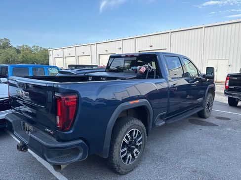 Used 2022 GMC Sierra 2500 AT4 w/ AT4 Premium Plus Package AWD/4WD image 6
