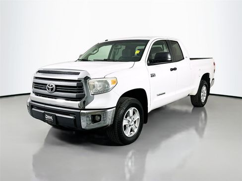 Used 2014 Toyota Tundra SR5 w/ SR5 Upgrade Package image 4