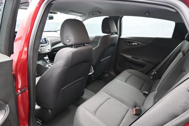 Used 2022 Chevrolet Malibu LT FWD image 14