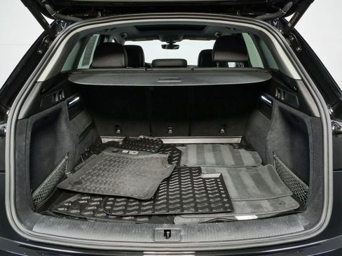 Used 2023 Audi Q5 2.0T Premium Plus w/ Premium Plus Package AWD/4WD image 28