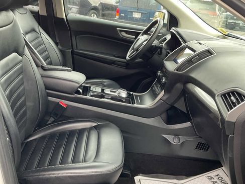 Used 2019 Ford Edge SEL w/ Equipment Group 201A image 49