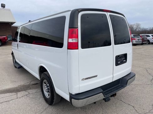Used 2020 Chevrolet Express 3500 LT w/ LT Preferred Equipment Group image 3