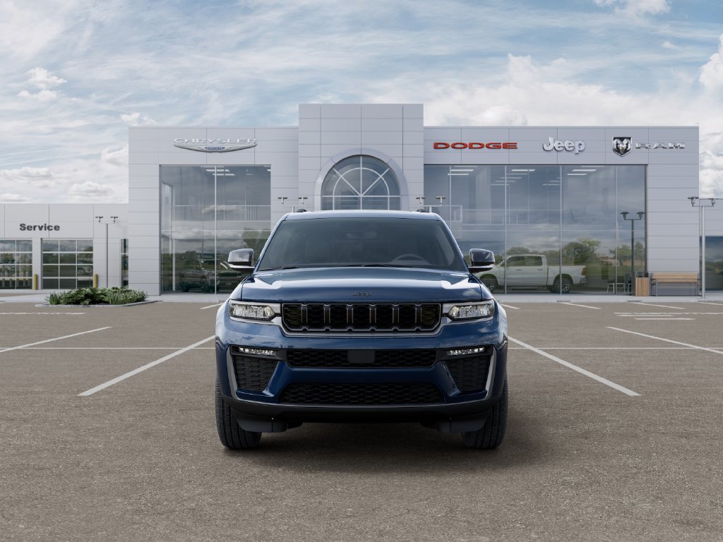 New 2026 Jeep Grand Cherokee Limited w/ Limited Altitude Package AWD/4WD image 6