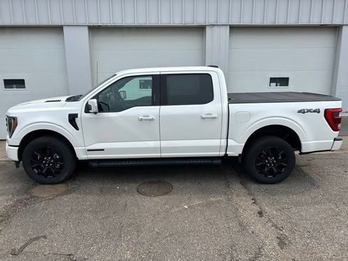 Used 2023 Ford F150 Lariat w/ Equipment Group 502A High AWD/4WD image 3