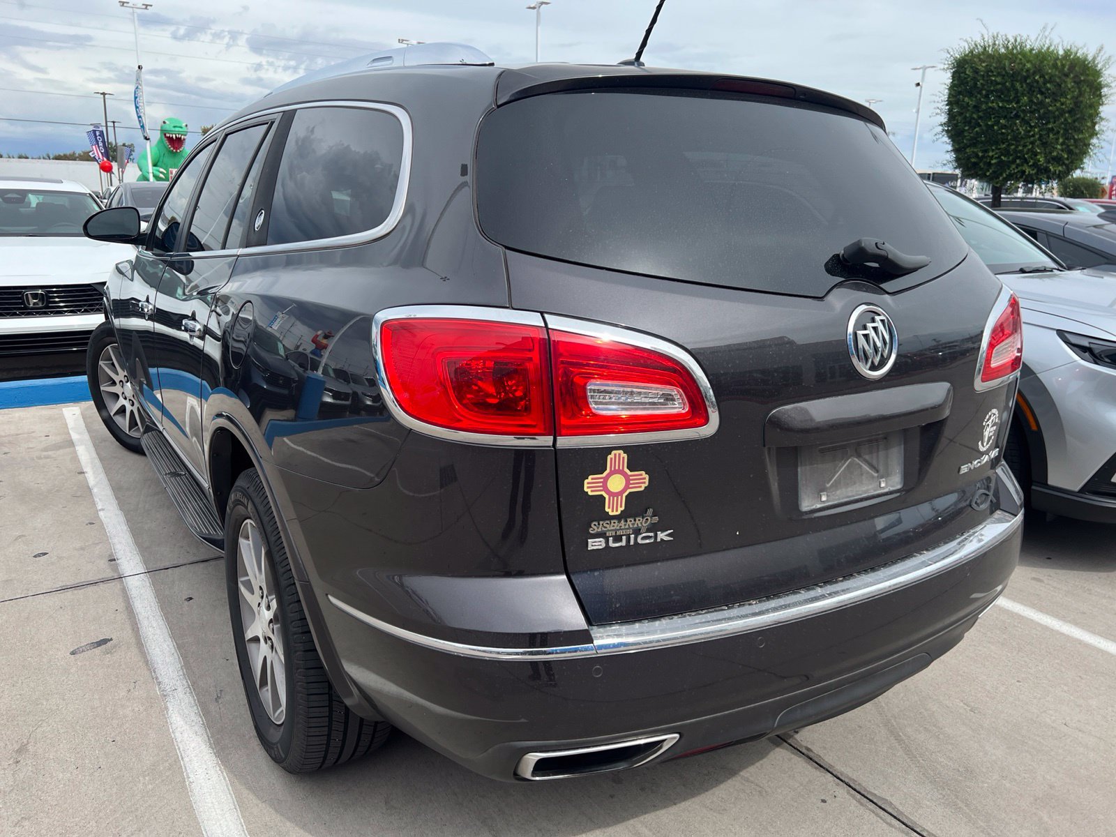 Used 2014 Buick Enclave Leather FWD image 12