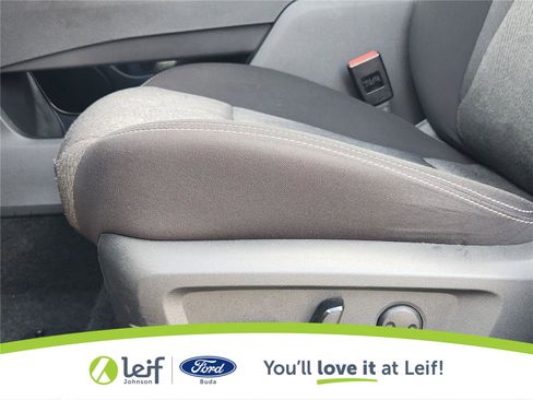 Used 2025 Nissan Rogue SV FWD image 25
