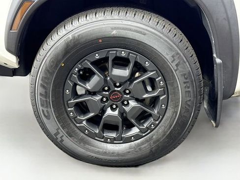 Certified 2023 Nissan Frontier PRO-4X w/ Pro-4X Premium Package image 31