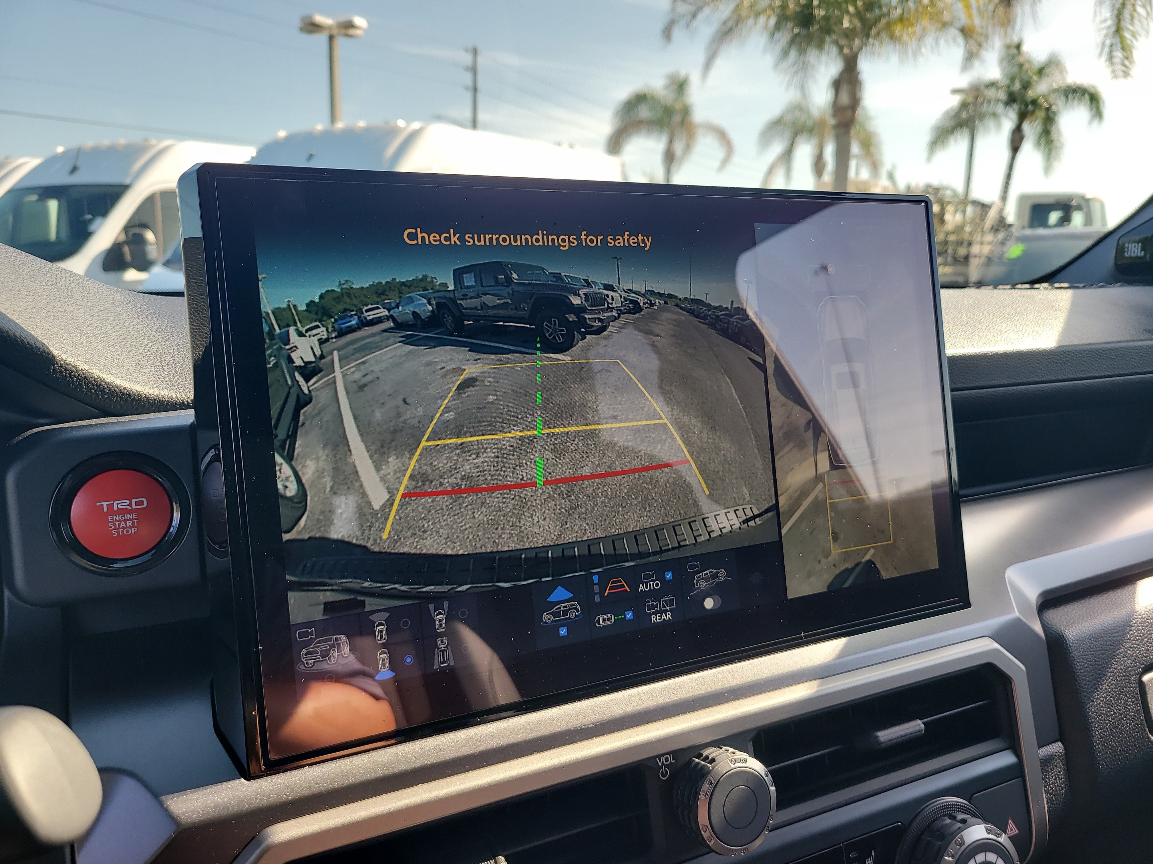 Used 2026 Toyota 4Runner TRD Off-Road Premium AWD/4WD image 23