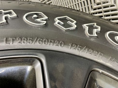 Used 2024 RAM 2500 Limited image 10