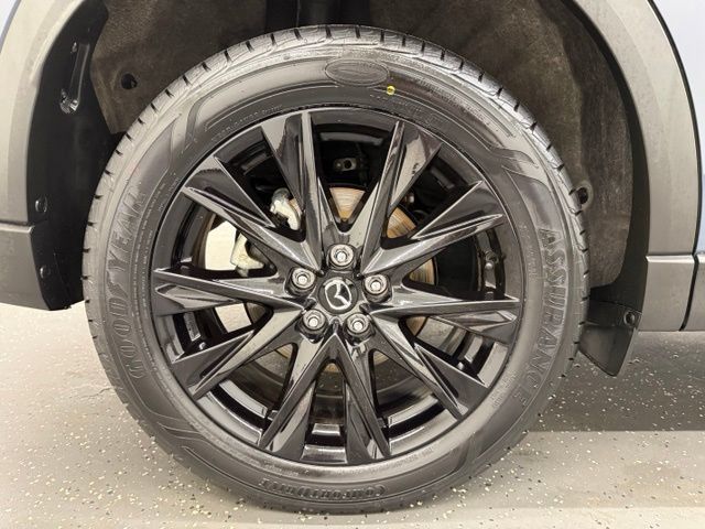 Used 2025 MAZDA CX-5 Carbon Edition AWD/4WD image 21