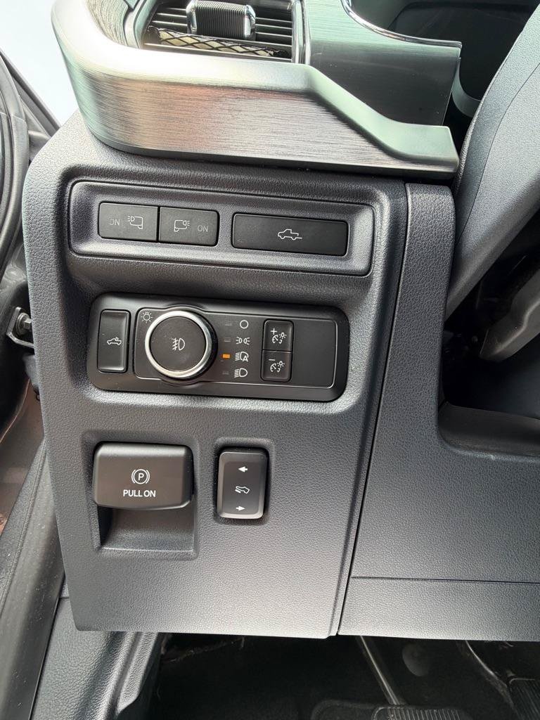Used 2022 Ford F150 Lariat AWD/4WD image 10