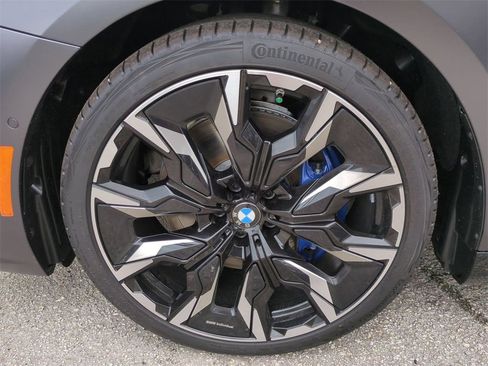 New 2026 BMW 540i xDrive w/ M Sport Package image 10