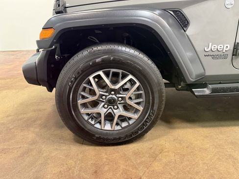 Used 2019 Jeep Wrangler Unlimited Sport S AWD/4WD image 87