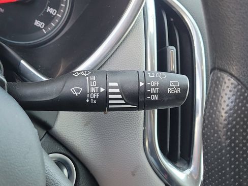 Used 2020 Chevrolet Equinox LT AWD/4WD image 26