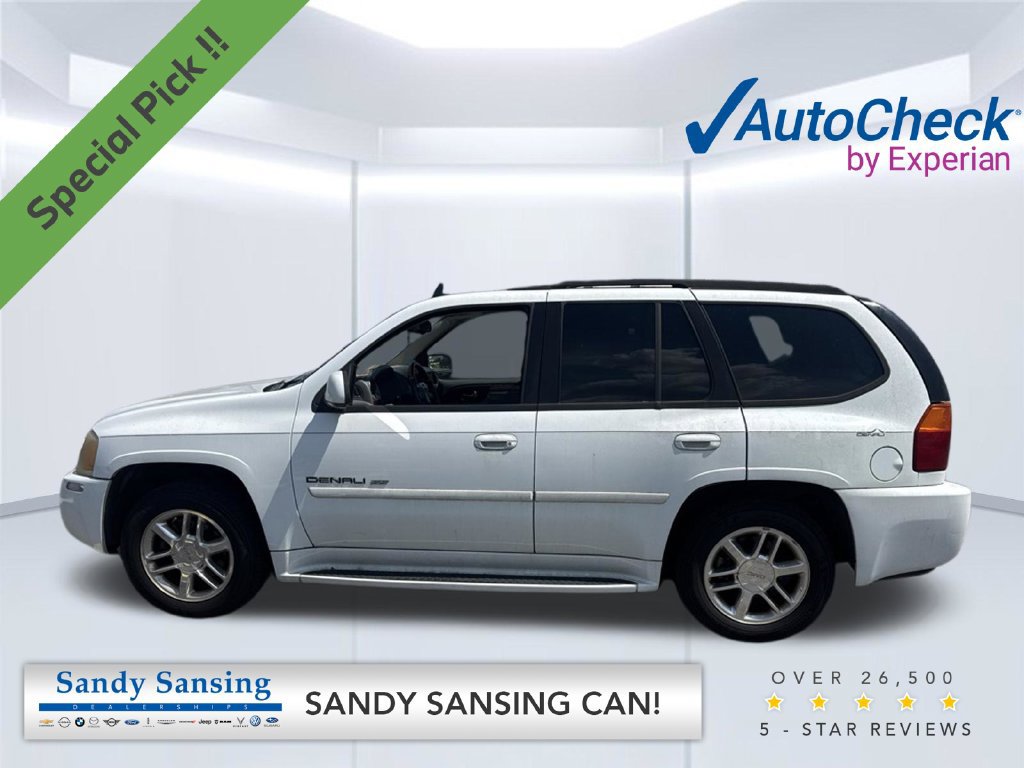 Used 2007 GMC Envoy Denali RWD image 1