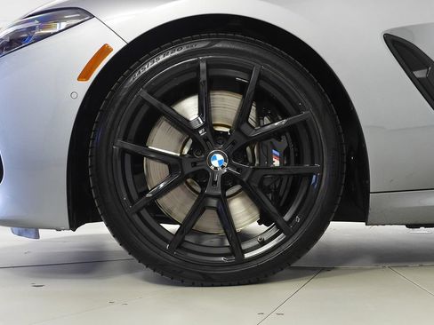 Used 2024 BMW 840i Convertible w/ Comfort Seating Package RWD image 5