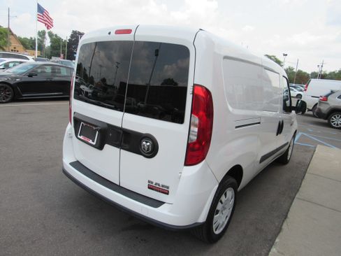 Used 2020 RAM ProMaster City Tradesman SLT FWD image 5
