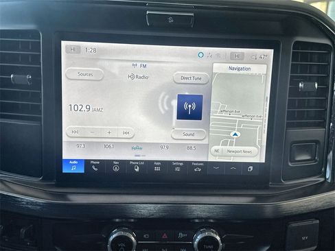 Used 2025 Ford F250 Lariat image 13