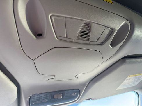 Used 2020 Ford Transit Connect XL FWD image 21