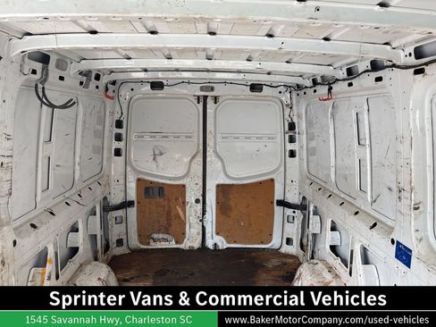 Used 2016 Mercedes-Benz Sprinter 2500 image 24