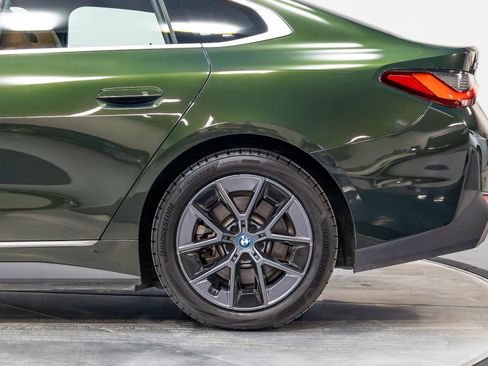 Used 2023 BMW i4 eDrive35 RWD image 37