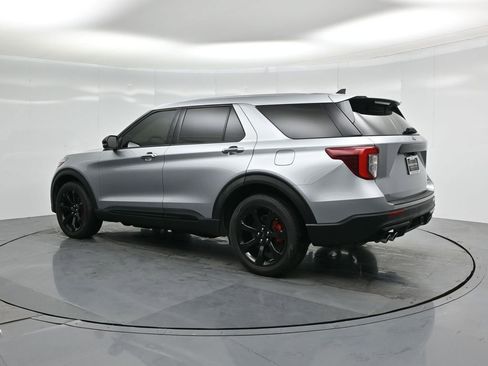 Certified 2022 Ford Explorer ST w/ Equipment Group 401A image 7