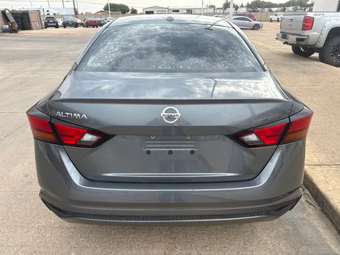 Used 2019 Nissan Altima 2.5 S FWD image 6