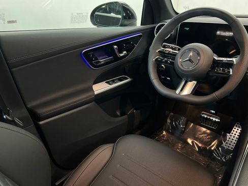 New 2026 Mercedes-Benz GLC 300 4MATIC image 11