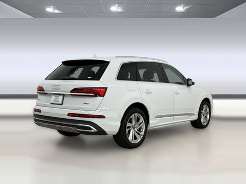 Used 2023 Audi Q7 2.0T Premium Plus w/ Premium Plus Package AWD/4WD image 9