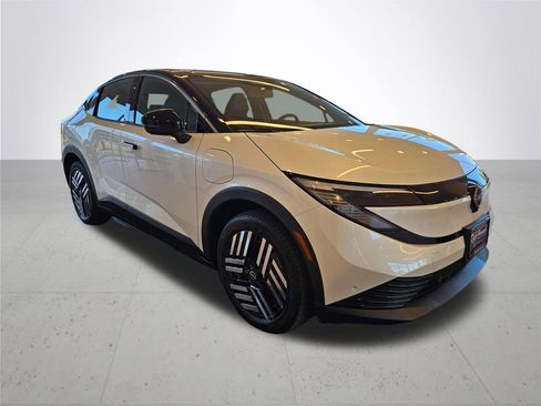 New 2026 Nissan Leaf SV+ image 5