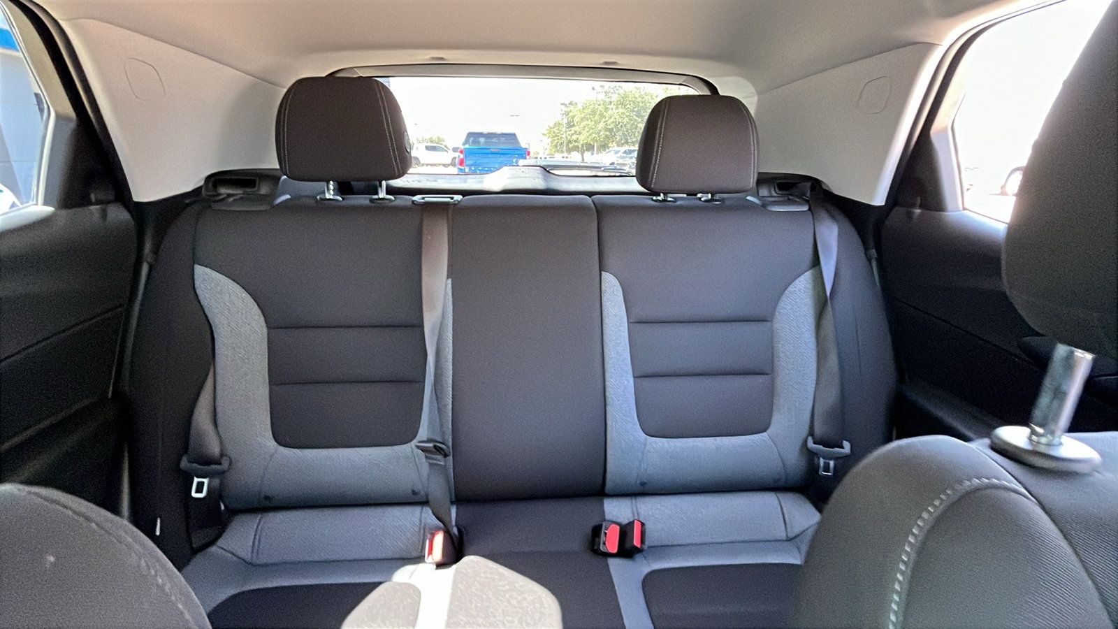 Used 2025 Chevrolet TrailBlazer LT FWD image 23