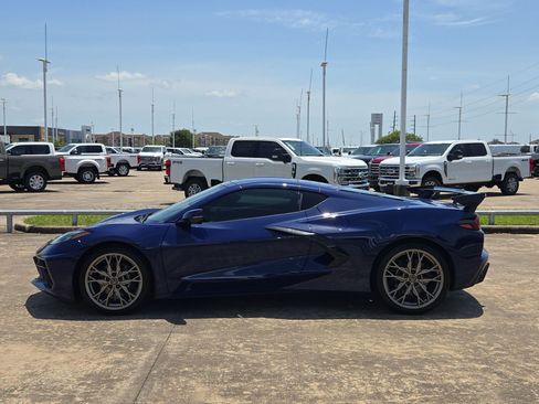 Used 2026 Chevrolet Corvette Stingray Coupe RWD image 7
