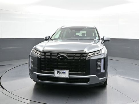 Certified 2025 Hyundai Palisade Limited image 2