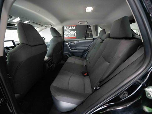 Certified 2025 Toyota RAV4 XLE AWD/4WD image 24